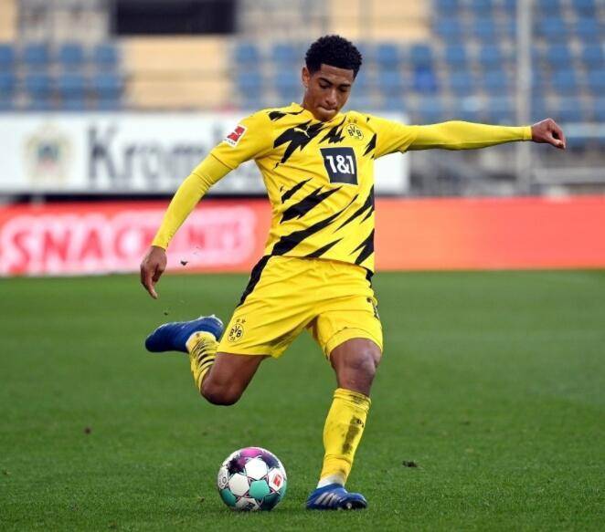 孙兴慜：我来洛杉矶是为了举起冠军奖杯，希望明年能争取夺冠（孙兴慜豪言：赴洛杉矶只为捧杯，盼明年冲击冠军）