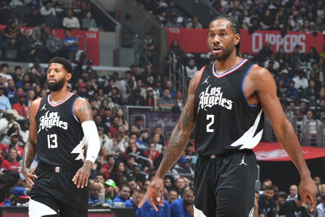 斯洛特：萨拉赫一直对俱乐部和队友很重要，队友有事不会愉快（斯洛特：萨拉赫始终是俱乐部与队友的关键人物，队友出状况谁都不会开心）