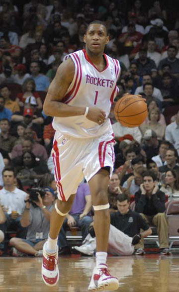 拉莫斯：我与河南队的合同12月到期，俱乐部想要与我续约（拉莫斯：与河南队合同12月到期，俱乐部有意续约）