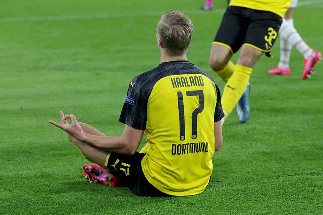 欧冠半场：蒂尔破门，阿尔瓦雷斯扳平，埃因霍温1-1马竞（欧冠半场战况：蒂尔先开纪录，阿尔瓦雷斯追平，埃因霍温暂与马竞1-1）