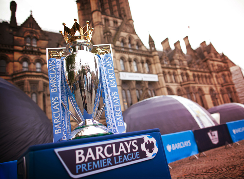 4-1打爆副班长！曼联3轮不败：只差第4名1分 31岁队长2射1传造3球（4-1痛击倒数第二！曼联联赛3轮不败，仅距第4名1分，31岁队长梅开二度送助攻独造3球）