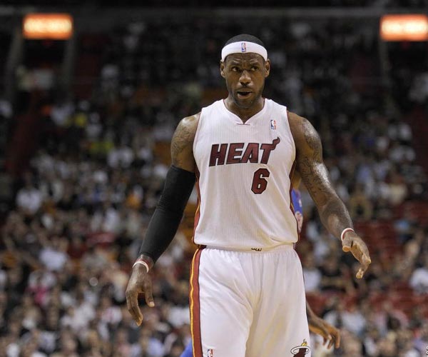 德媒：诺伊尔因为肠胃炎缺席了拜仁本周的训练（德媒：肠胃炎致诺伊尔无缘拜仁本周训练）