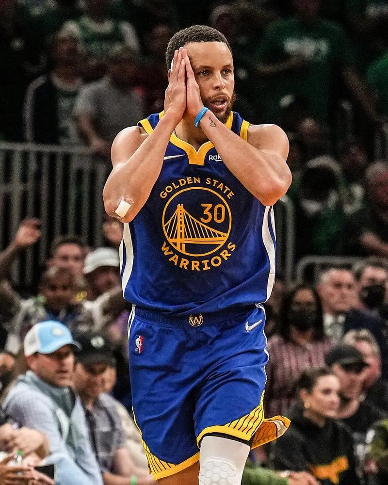 弗里克：球员们非常专注于比赛，我的梦想就是成为诺坎普教练（弗里克：球员对比赛高度专注，我渴望在诺坎普执教）