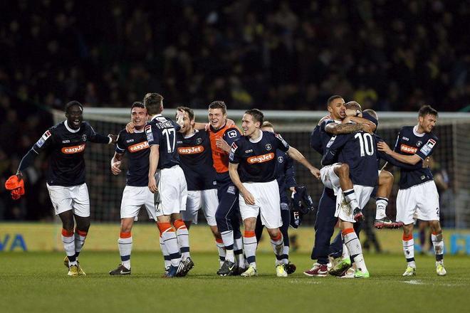 劳塔罗国米生涯欧冠62次出场并列队史第二，仅次于萨内蒂（劳塔罗欧冠为国米出场62次，追平队史第二，仅逊萨内蒂）